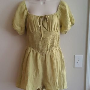 Le Lis Collection Romper